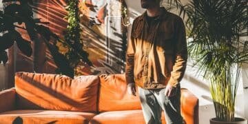 AR/VR Headset Reviews: Choosing the Best for Immersive and Practical Use Cases in the US - Cover Image